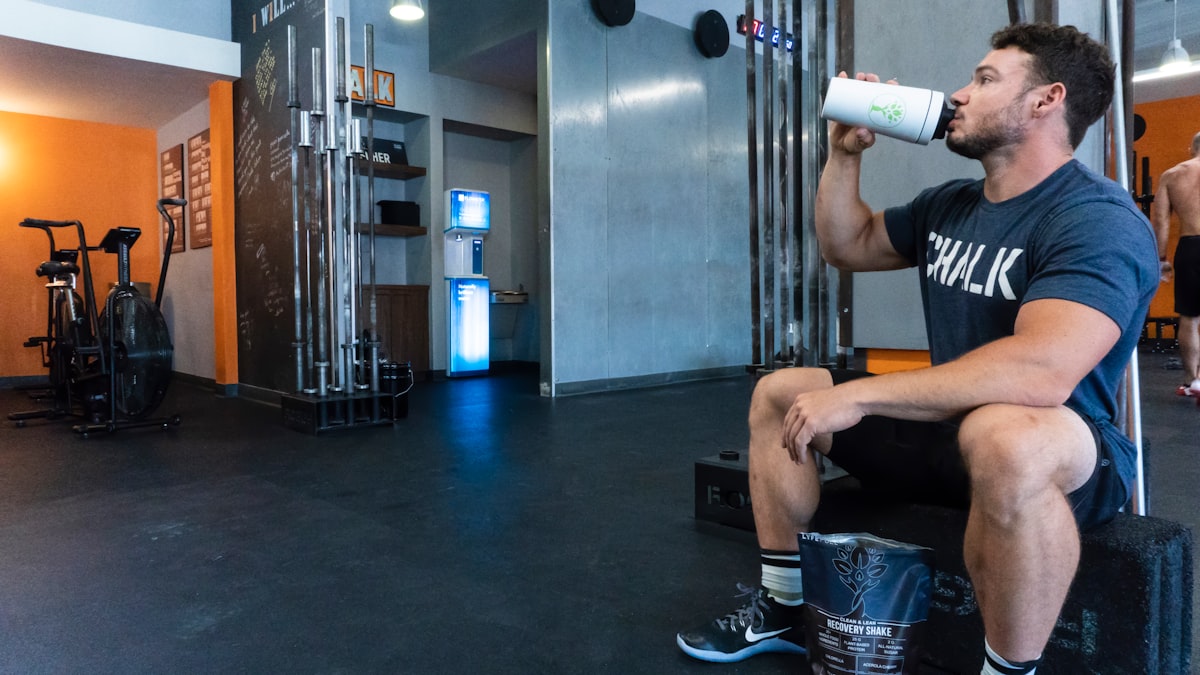 Nutritional support for men's wellness